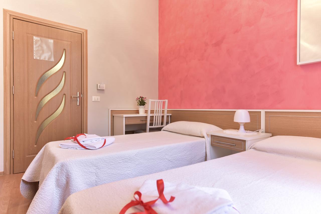 Claudia Suites Roma Exterior foto